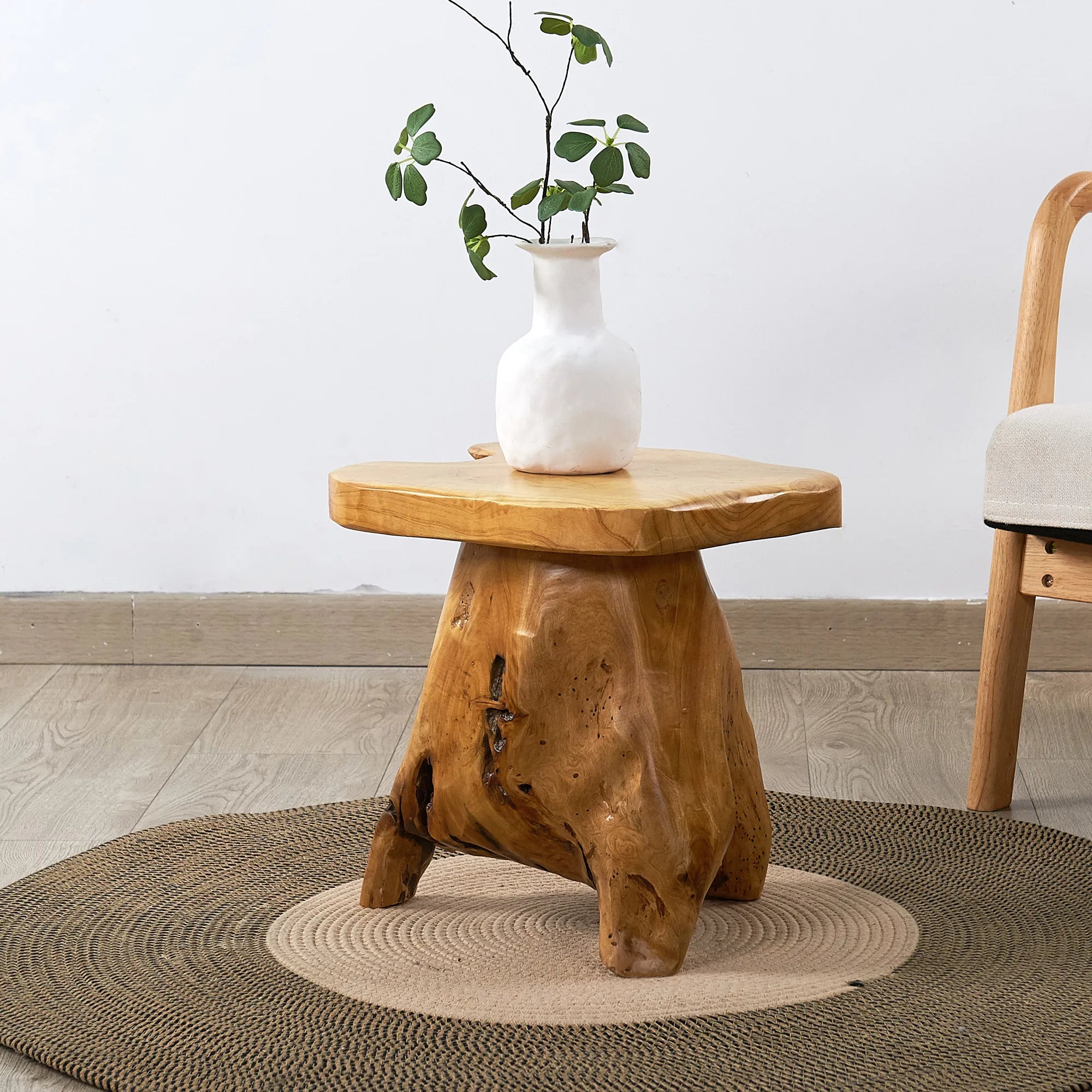 Cedar Wood Mushroom Stand (12" x 15" x 13.5")