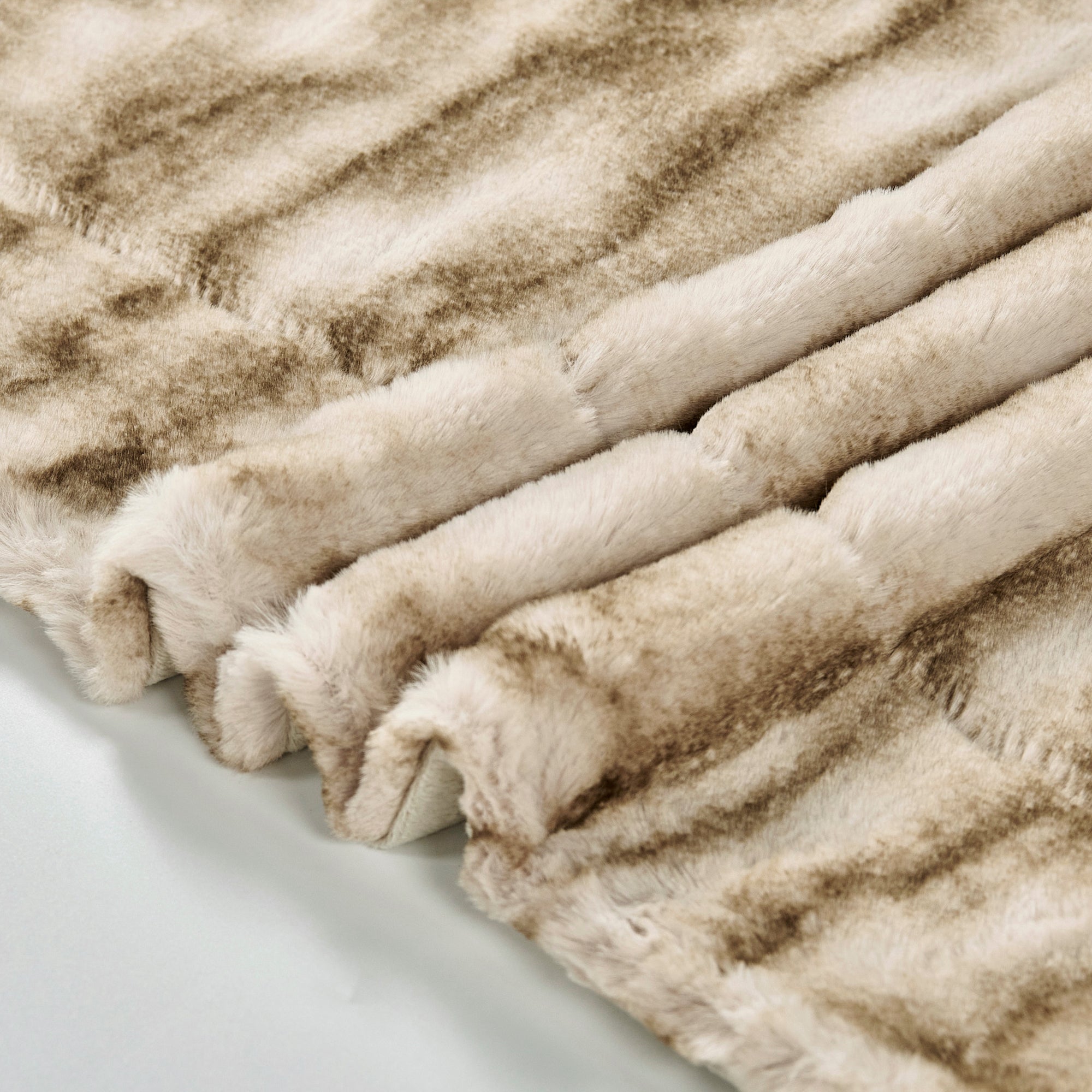 Raccoon Faux Fur Throw Blanket & Pillow Cover Set