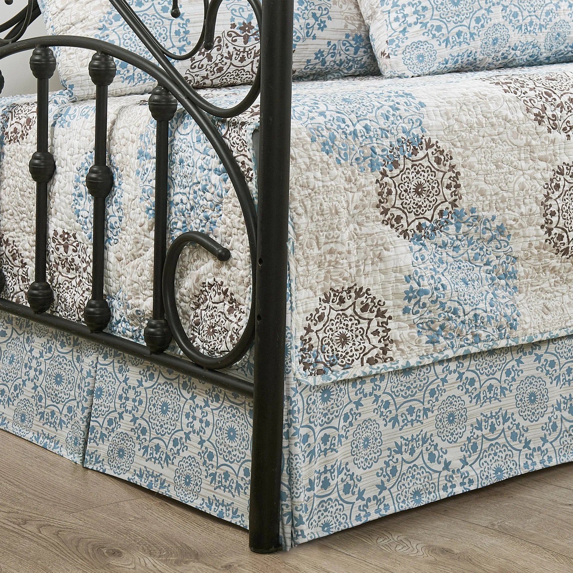 6 Piece Marina Medallion Daybed Bedspread Cover Set (75" x 39")