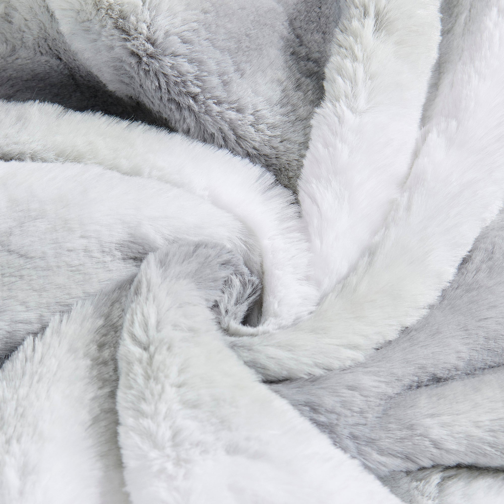 Beckie Stripe Faux Fur 2 Piece Decorative Pillow Covers (14" x 26")