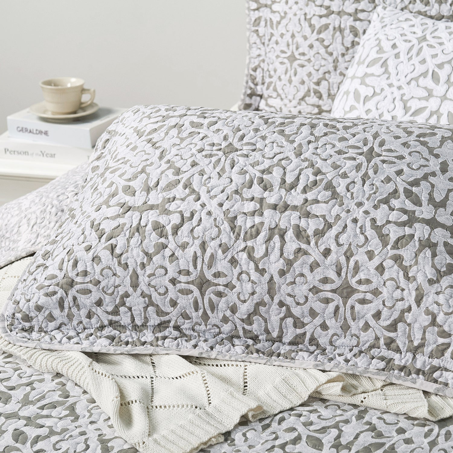 6 Piece Bellamy Printed Microfiber Quilt Bedspread Set