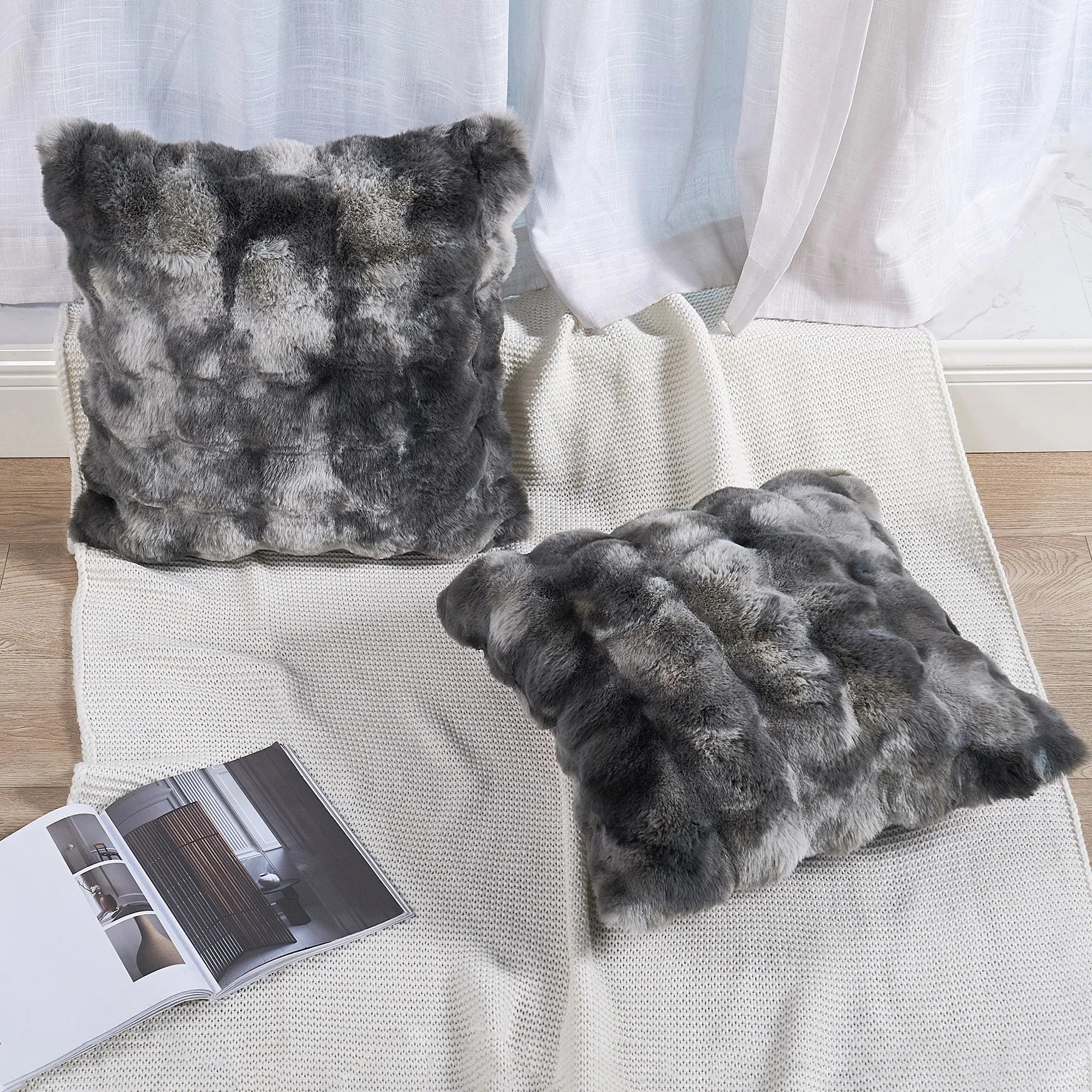 Tie Dyeing Heavy Faux Fur 2 Piece Decorative Pillow Covers (20" x 20")