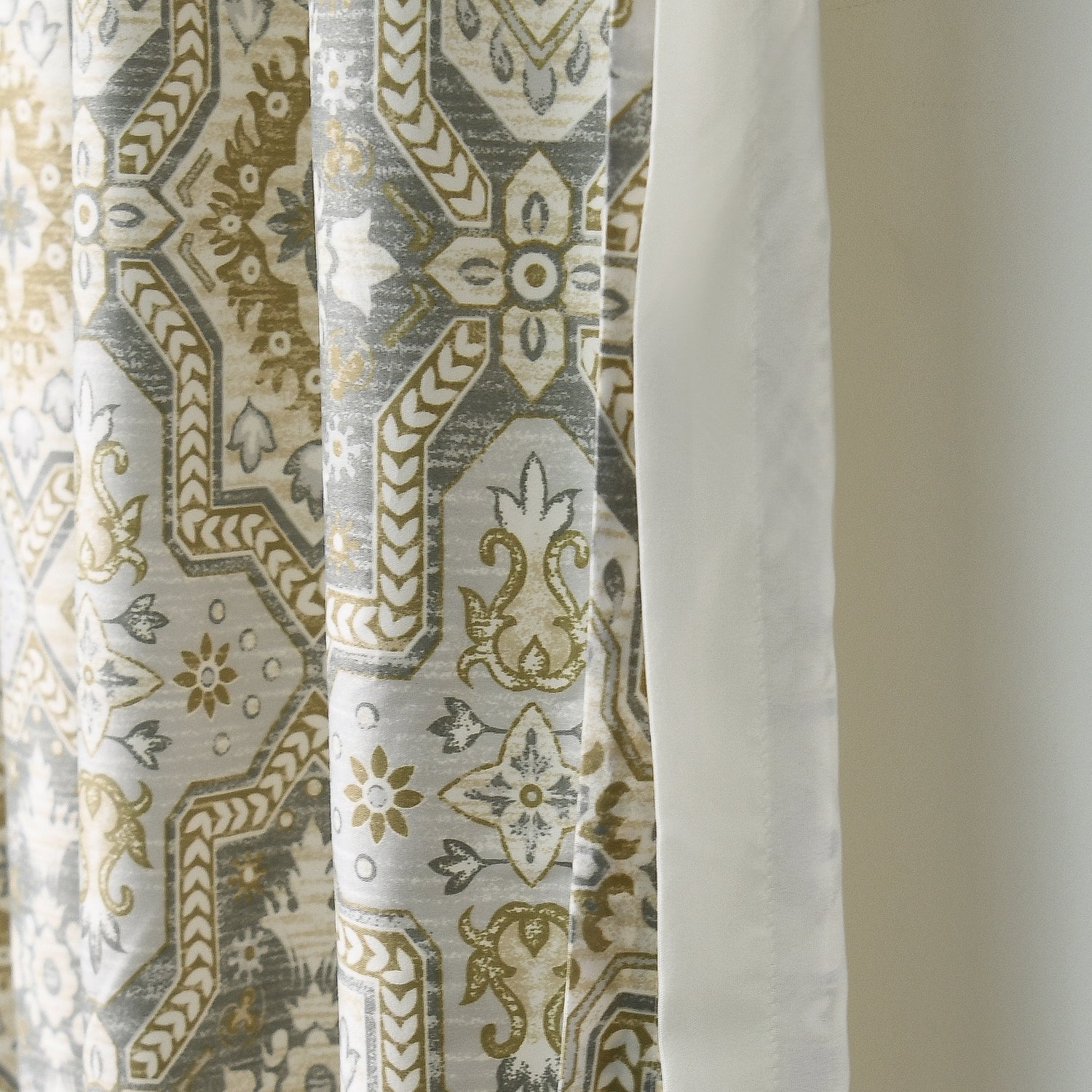 Lanza Printed Microfiber Curtain - Set of 2