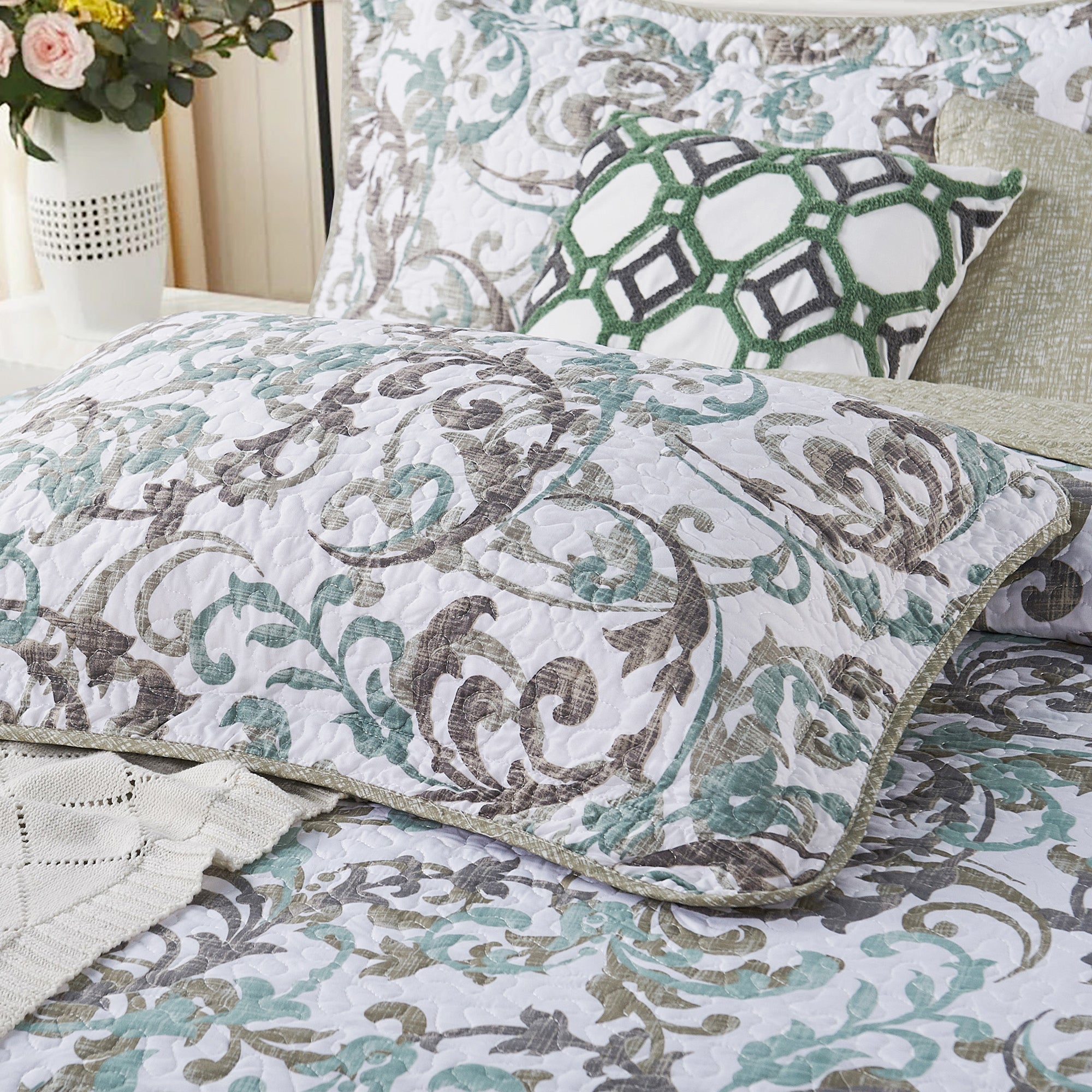 6 Piece Ravello Scroll Printed Microfiber Quilt Set