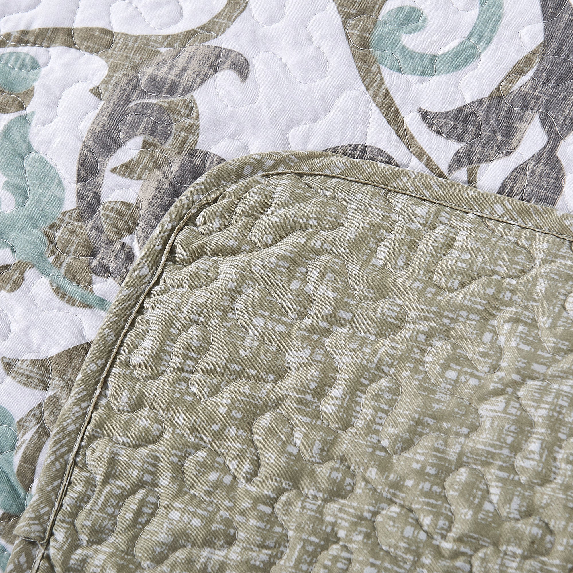 6 Piece Ravello Scroll Printed Microfiber Quilt Set