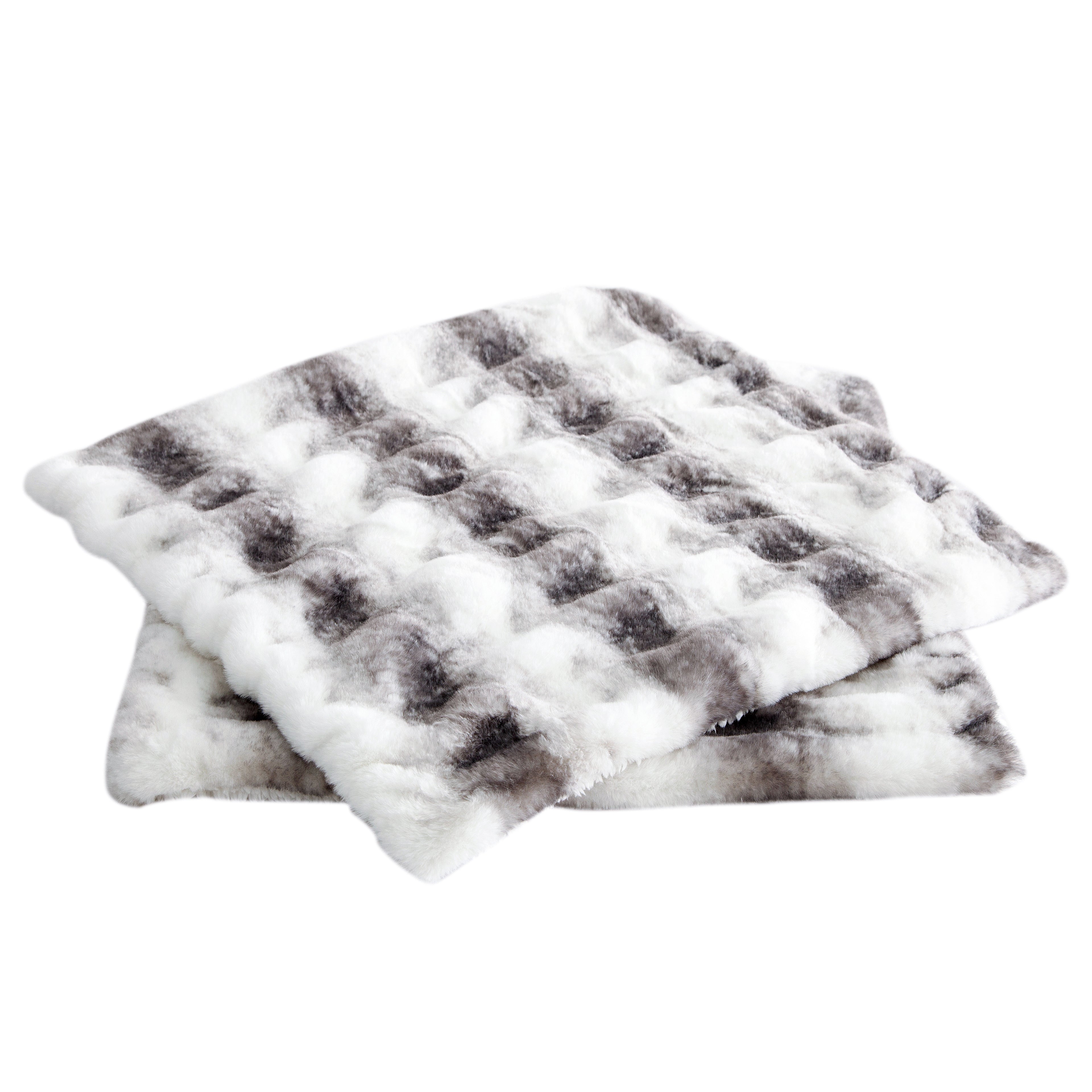 Faux fur Shar Pei 2 Piece Decorative Pillow Covers (20" x 20")