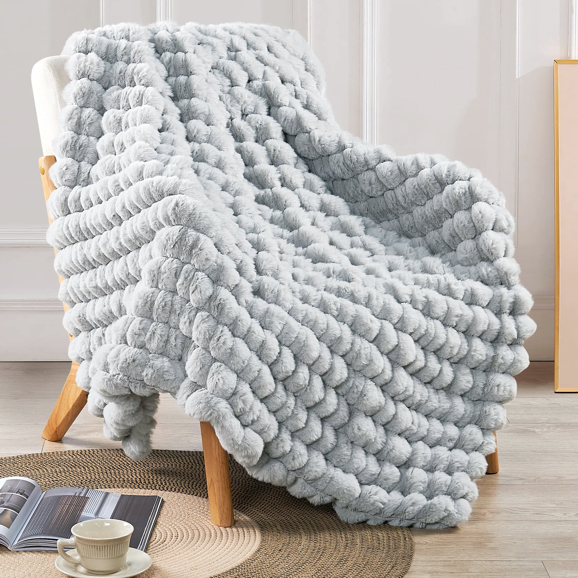 Spandex Striped Heavy Rabbit Faux Fur Throw Blanket (50"x60")