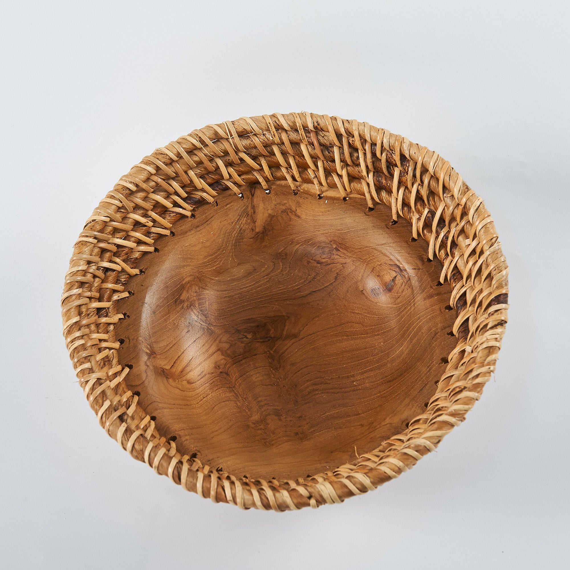 Sonic Handcrafted Teak Round Bowl (9.8" x 9.8" x 3.5")