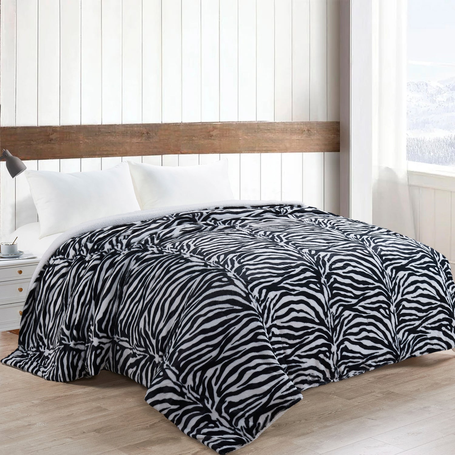 Animal Nature Faux Fur with Sherpa Back Blanket (86"x92")