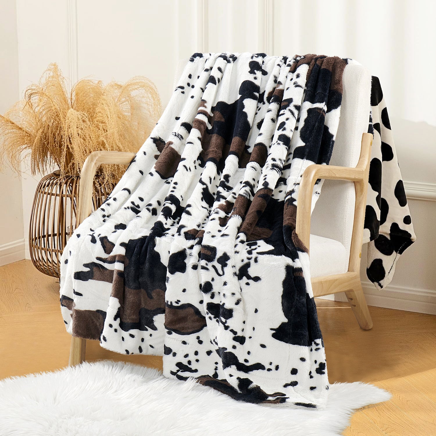 Cow Print Double Sided Faux Fur Throw Blanket Soft Cozy Fuzzy Throw
