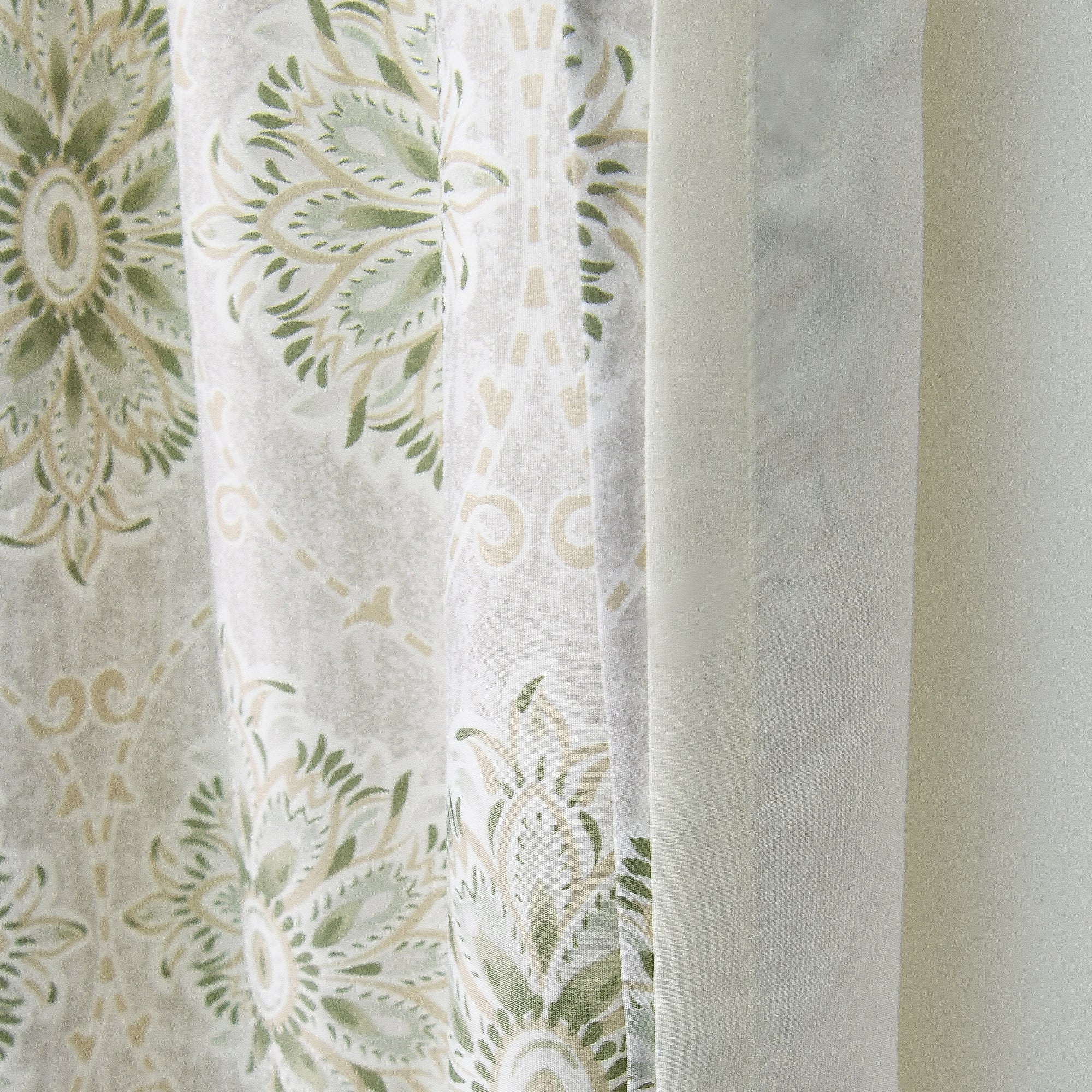 Bloom Medallion Curtain - Set of 2