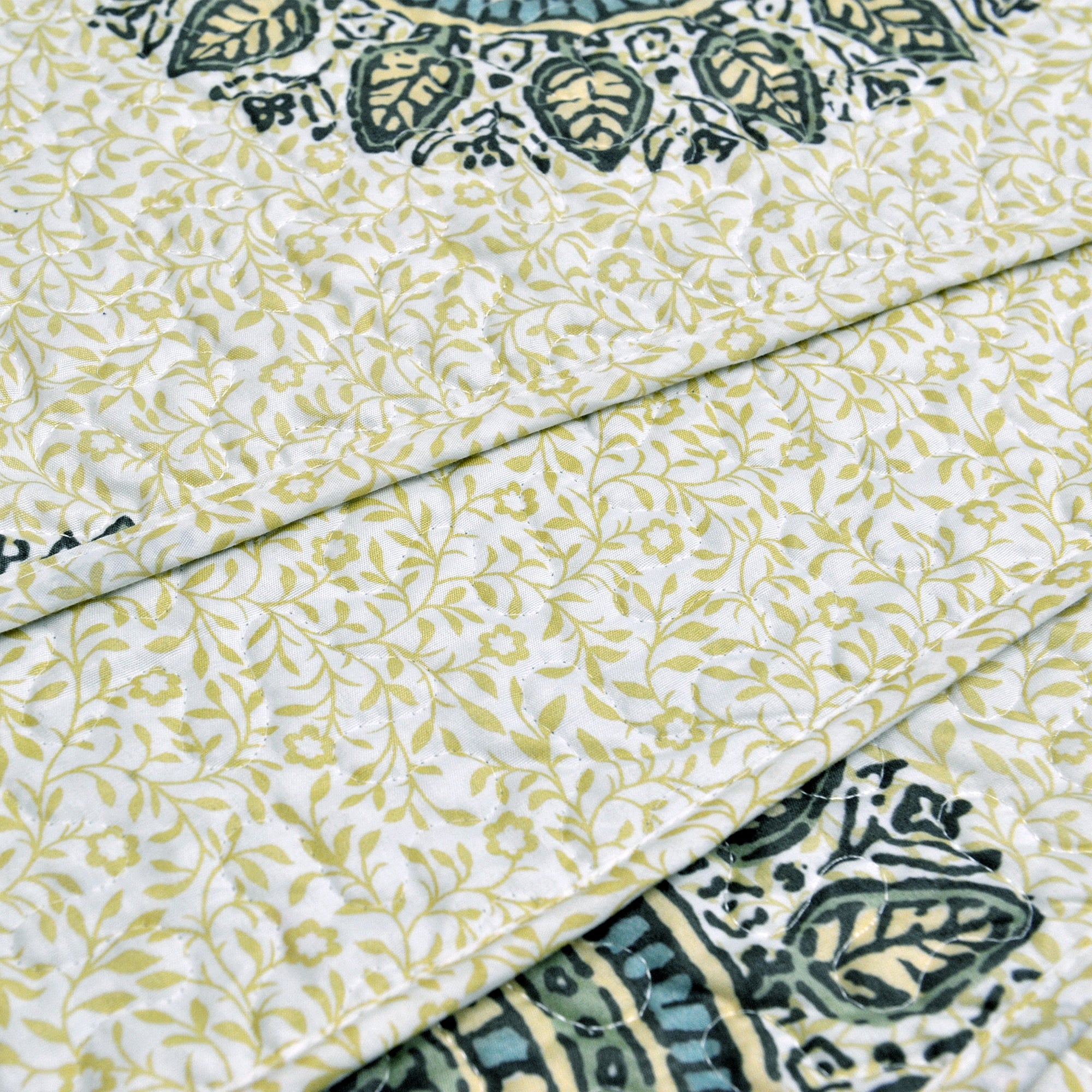 5 Piece Encore Printed Microfiber Quilt Bedspread Set