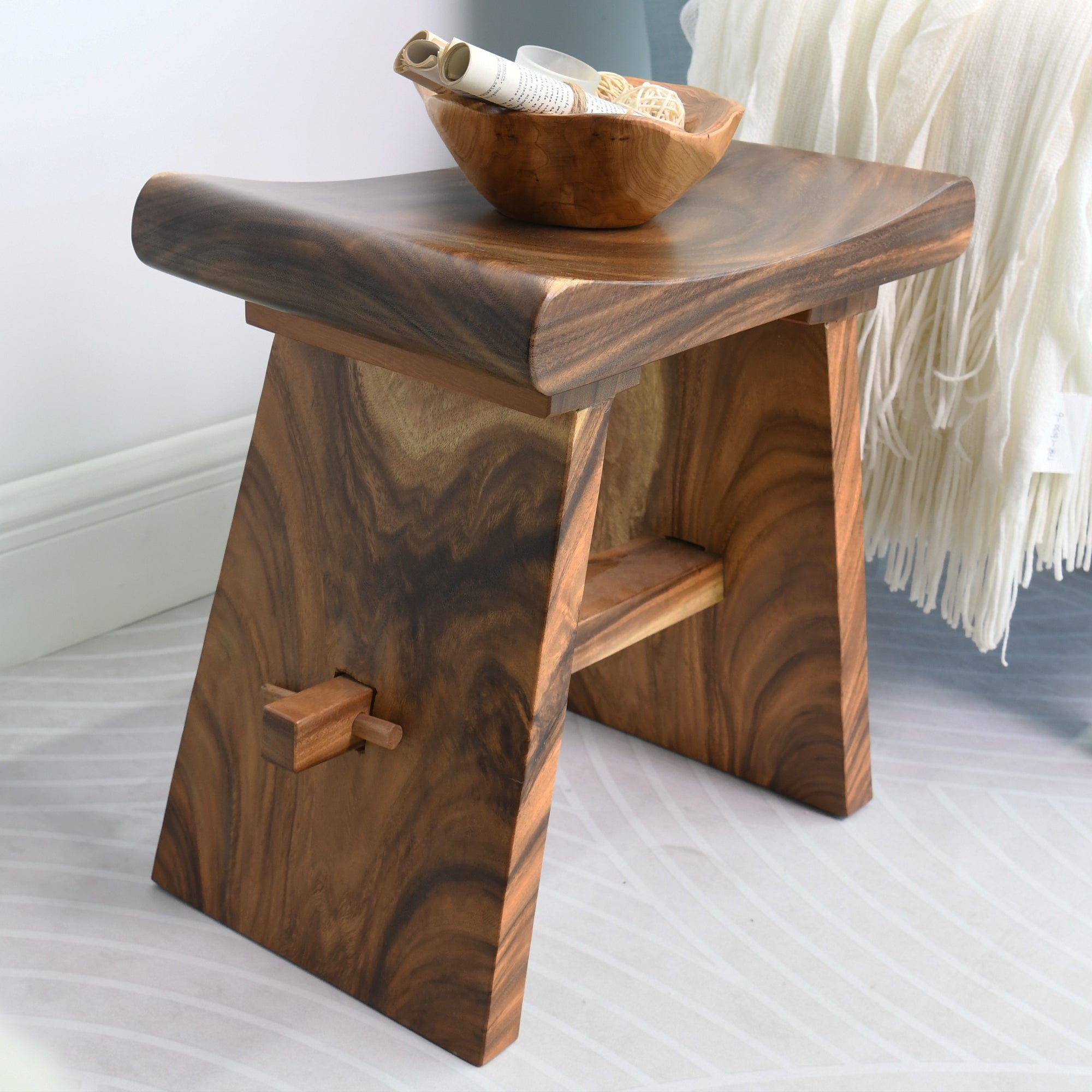 Suar Wood Comfort Stool (19.7" x 11.8" x 18.5")
