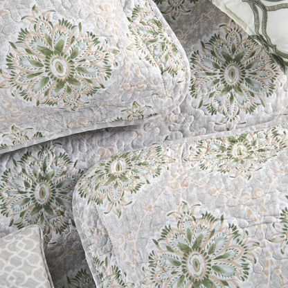 5 Piece Bloom Medallion Printed Microfiber Quilt Bedspread Set