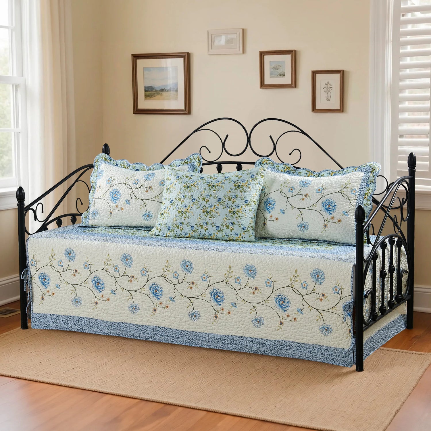 4 Piece Dorset Daybed Bedspread Cover Set (75&quot; x 39&quot;)