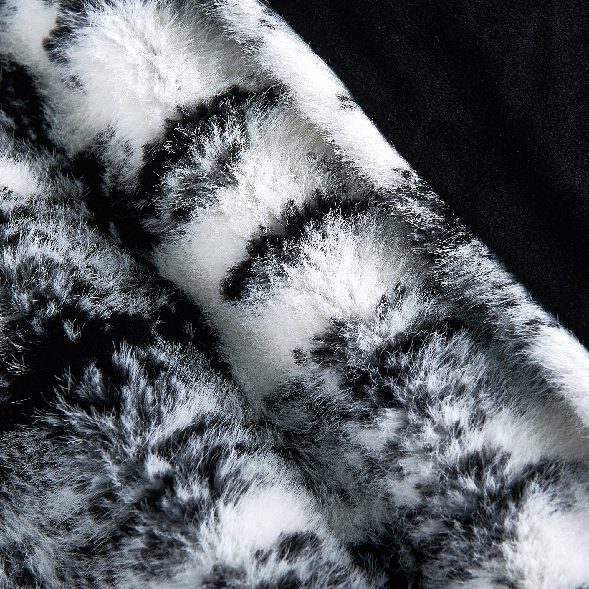 Two Tone Artistic Faux Fur Throw Blanket