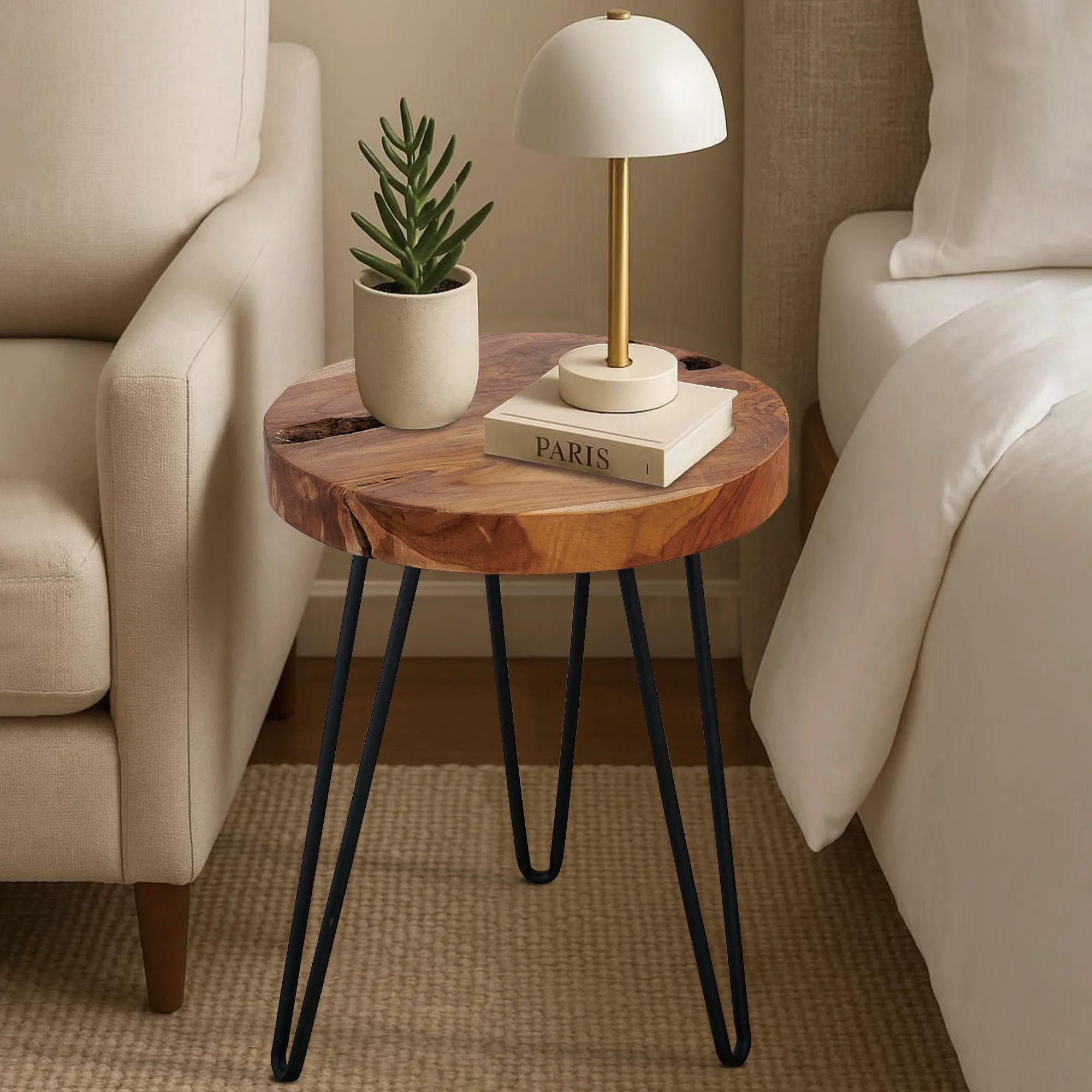 Teak Round End Table (15.7&quot; x 15.7&quot; x 17.9&quot;)