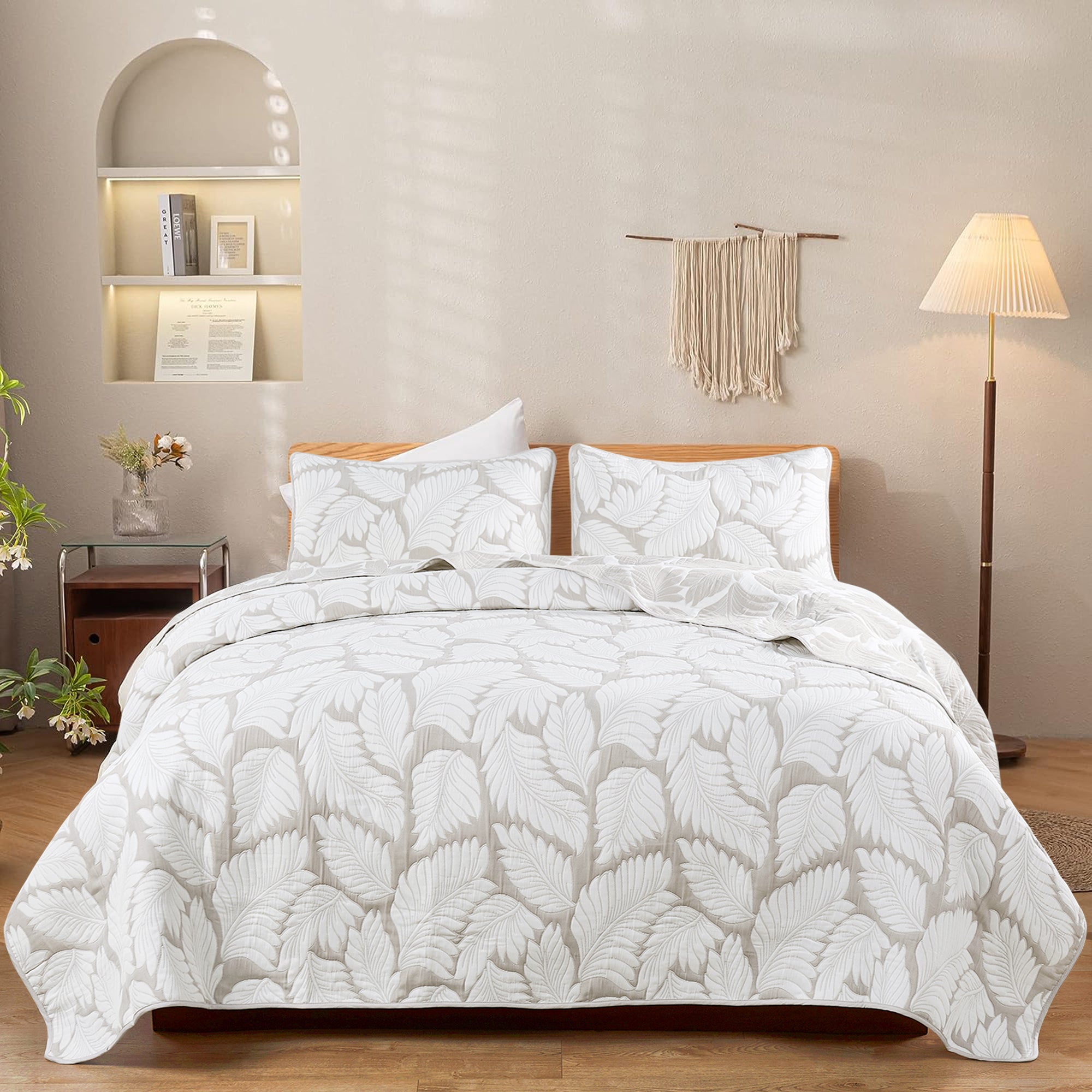 3 Piece Matelasse Jacquard Bedcover Set