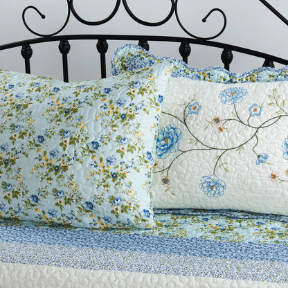 4 Piece Dorset Daybed Bedspread Cover Set (75&quot; x 39&quot;)