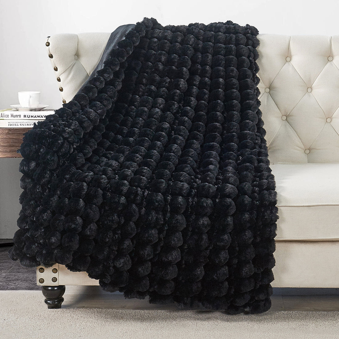 Textured Faux Fur-Spandex Bubble Throw Blanket (50"x60")