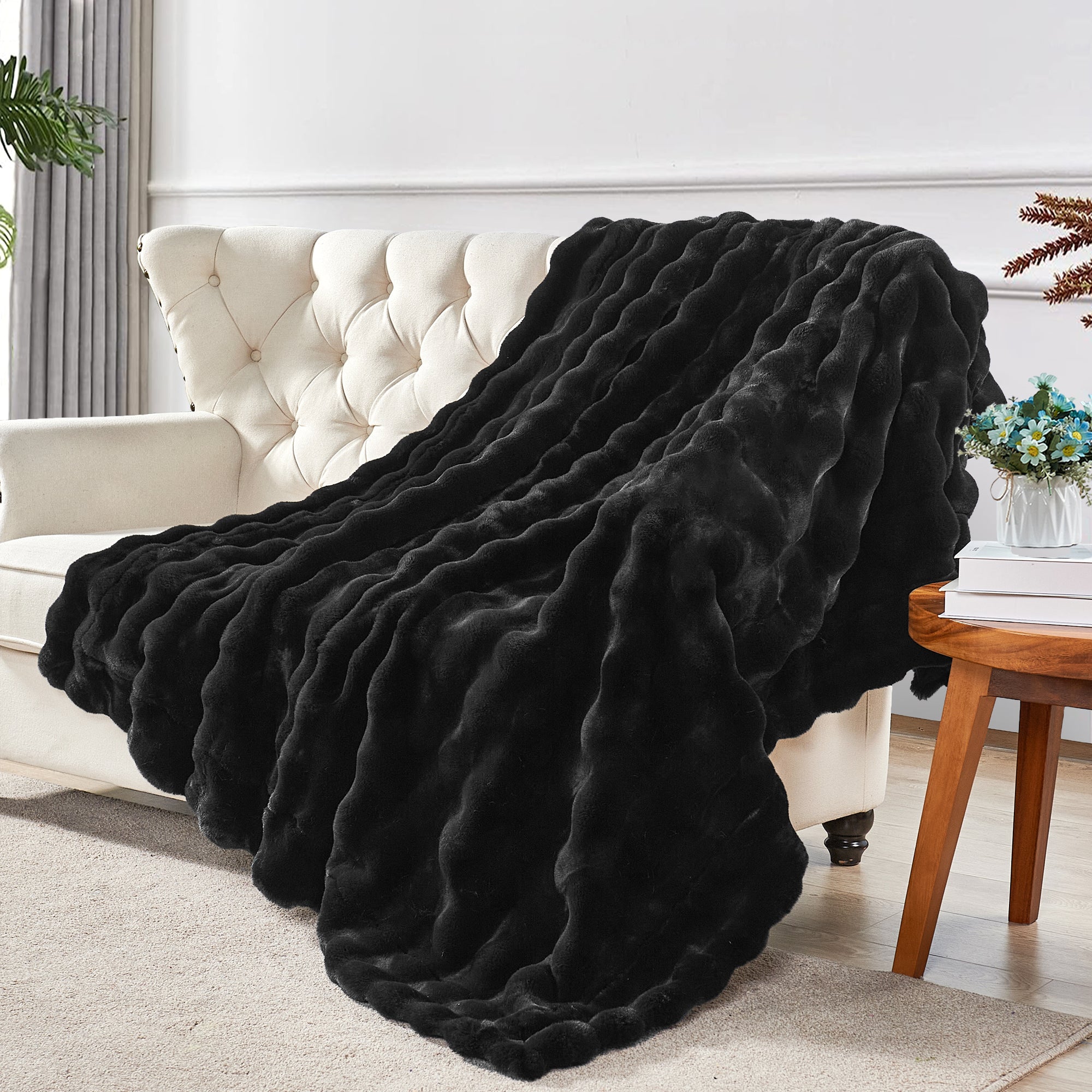 Black faux fur blanket hot sale