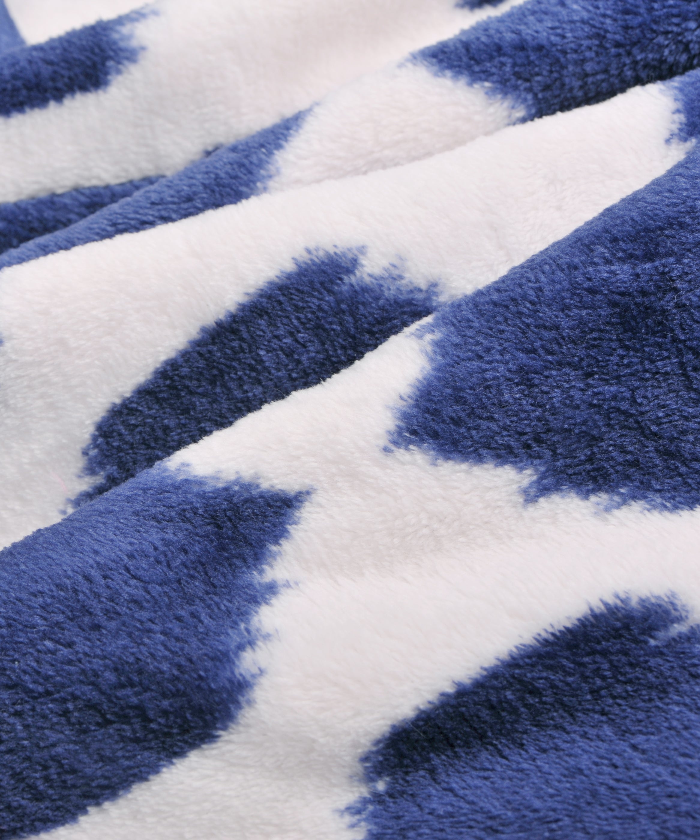 Peacoat Printed Flannel Fleece Bath Robe （S/M 60“x46&quot;)