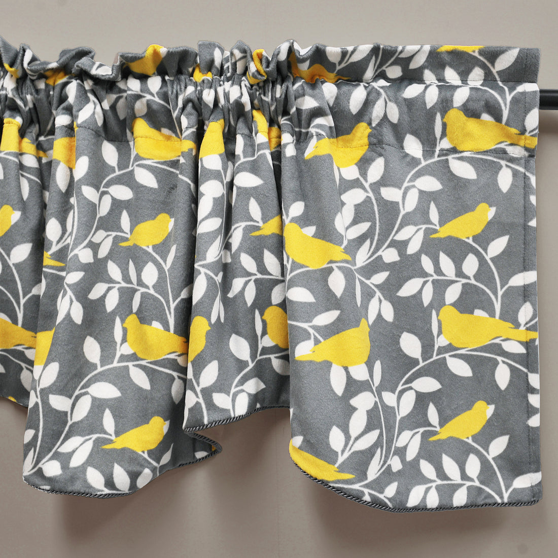 Canary Printed Microplush Valance (60&quot;x19&quot;)