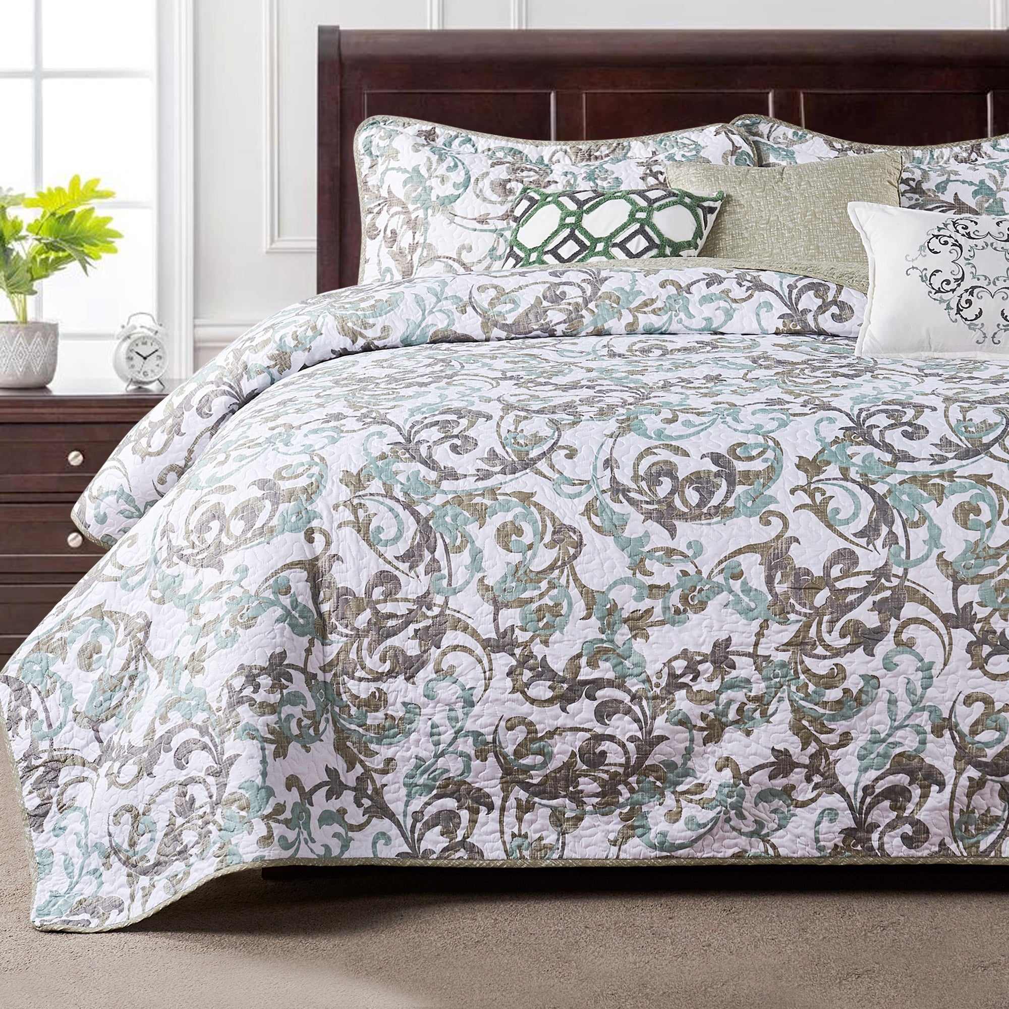 6 Piece Ravello Scroll Printed Microfiber Quilt Set