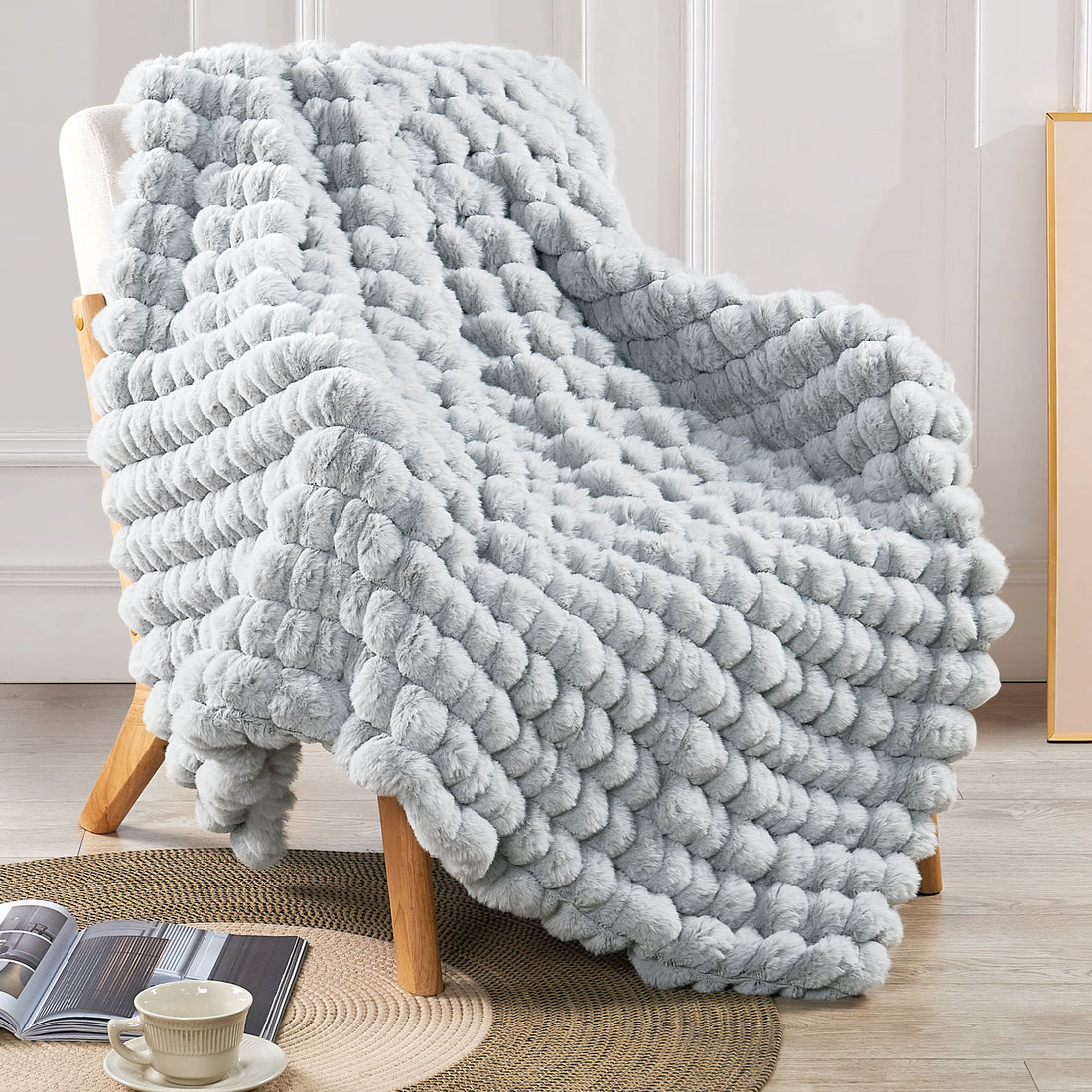 Spandex Striped Heavy Rabbit Faux Fur Throw Blanket (50"x60")