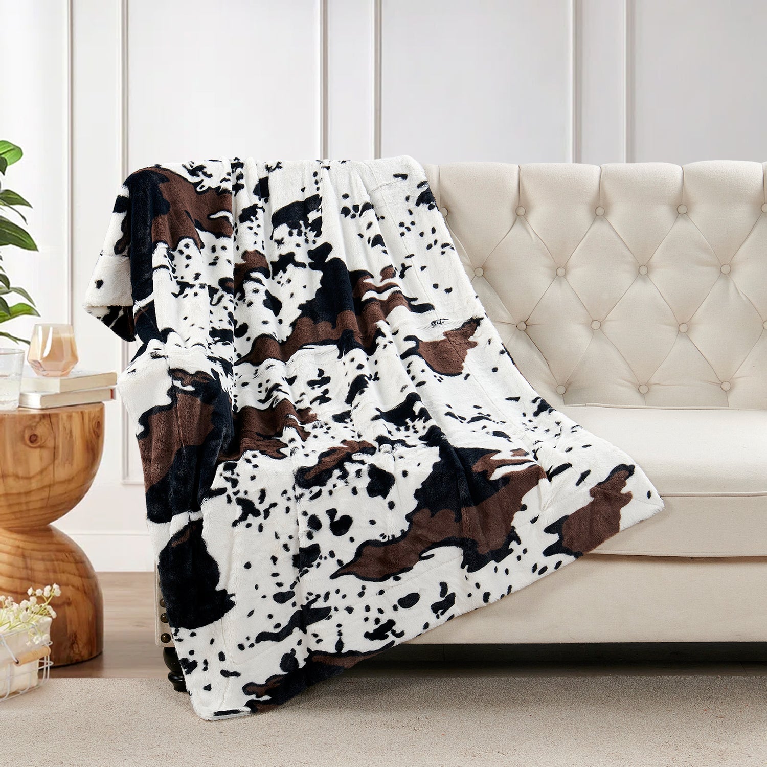 Cow Print Double Sided Faux Fur Throw Blanket