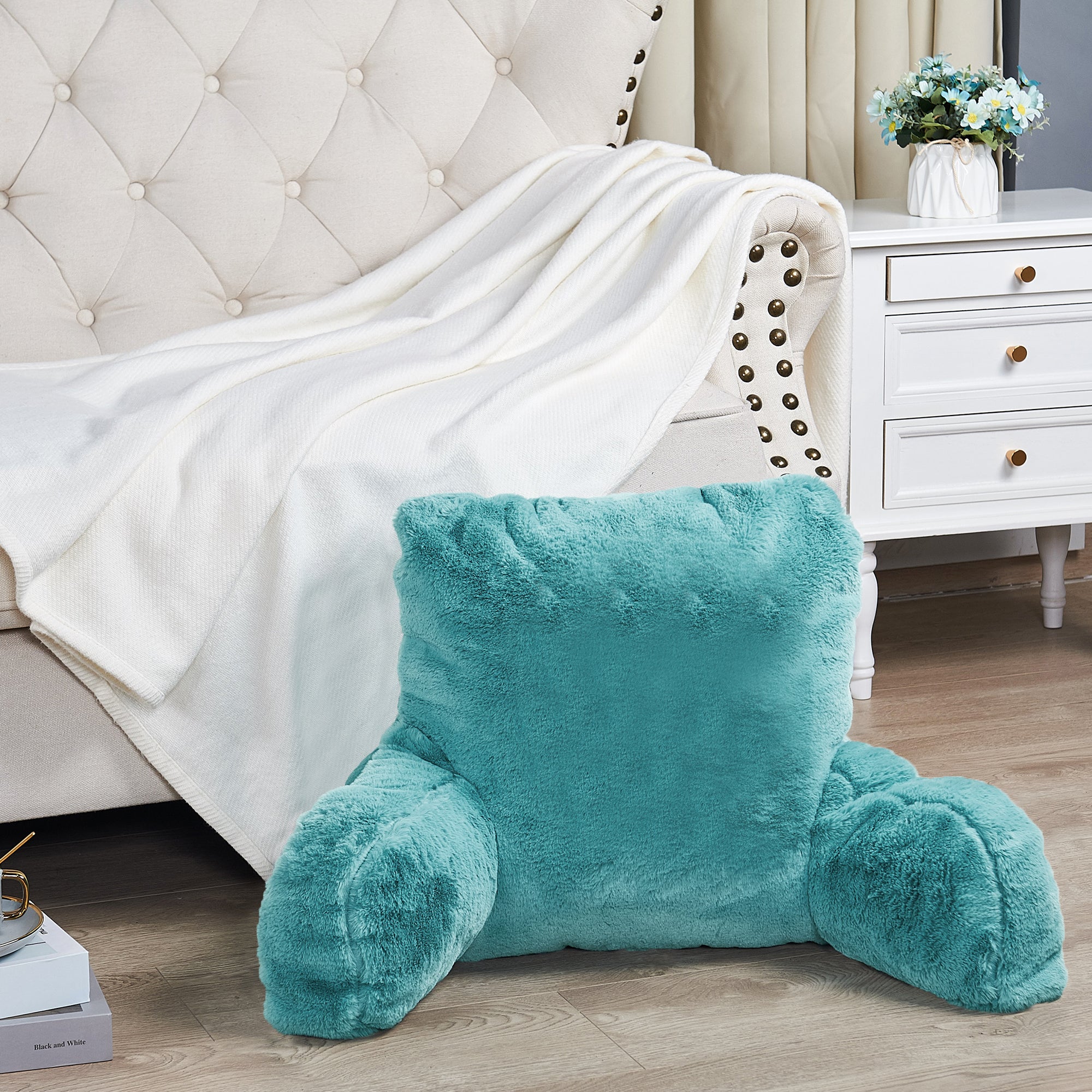 Fuzzy fox best sale bed rest pillow