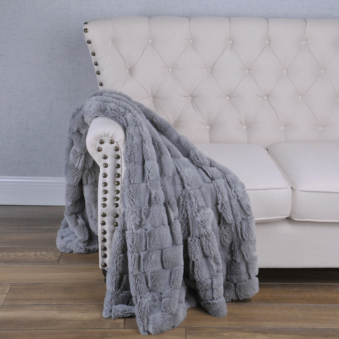 Honeycomb Faux Fur Throw Blanket (50"x70")