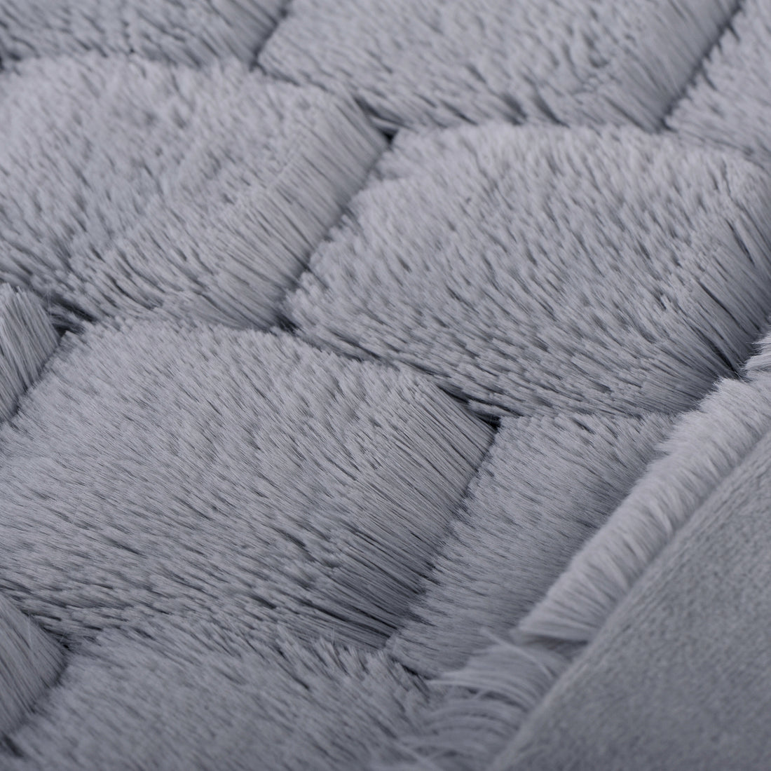 Honeycomb Faux Fur Throw Blanket (50"x70")